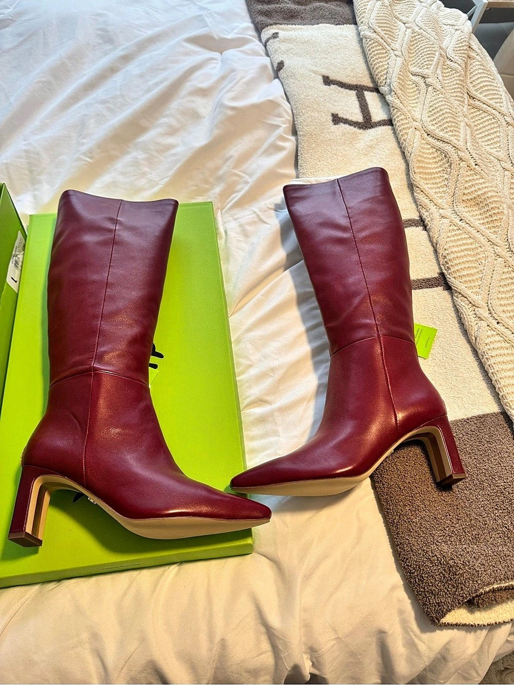 Sam Edelman Pointed Toe Heeled Boots in Red US 8